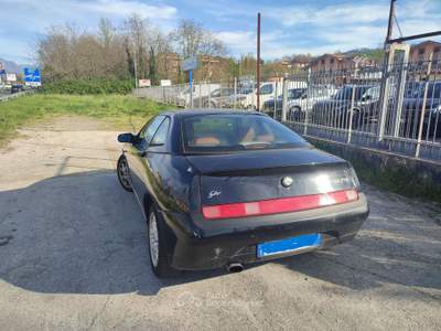 Alfa Romeo Gtv/Spider Tagliandata. Perfetti gli interni. Carrozzeria da verniciare. Arancione usata AV