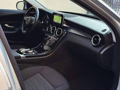 Mercedes-Benz Classe C vettura unipro, ben tenuta, elegante ed accessoriata Argento usata Sant'Omero