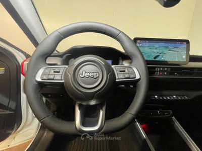 Jeep Avenger 1.2 Turbo E-Hybrid 100cv Summit EDCT6+Navi+Camera Bianco usata Torino