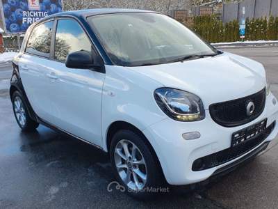 Smart ForFour Passion navi Bianco usata Aprilia