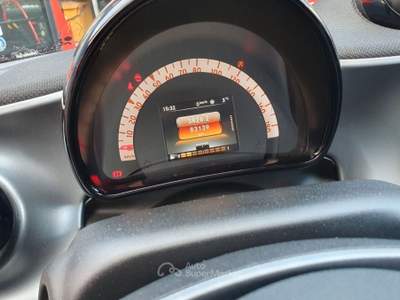 Smart ForFour Passion navi Bianco usata Aprilia