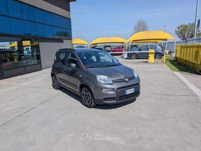 Fiat Panda 1.0 Hybrid City Life 5 POSTI RADIO TOUCH Grigio usata Cremosano