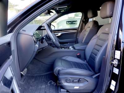 Volkswagen Touareg 3.0 V6 TDI SCR R-Line CERCHI DA 22"-GANCIO TRAINO Nero usata Savona