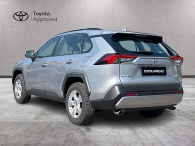 Toyota RAV4 2.5 HV 218cv E-CVT Active 2WD Argento usata Varese