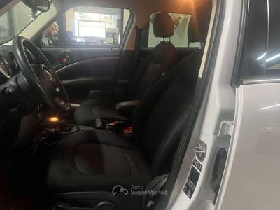 MINI Cooper Mini Countryman 2.0 Cooper D auto E6 GARANZIA 24 MESI Bianco usata Cologno Monzese
