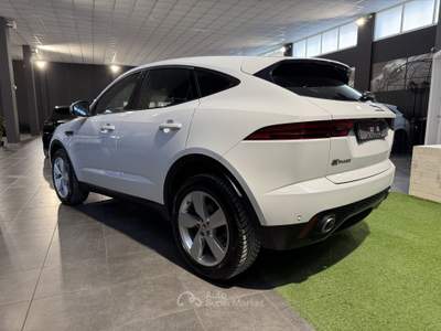 Jaguar E-Pace 2.0D i4 180cv R-DYNAMIC AUTO AWD Bianco usata Occhiobello