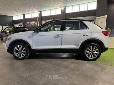 Volkswagen T-Roc 1.0 TSI Business Bianco usata Occhiobello