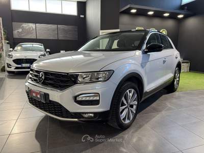 Volkswagen T-Roc 1.0 TSI Business Bianco usata Occhiobello