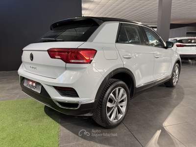 Volkswagen T-Roc 1.0 TSI Business Bianco usata Cesena