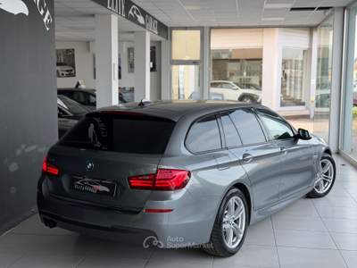 BMW Serie 5 525d 525d xDrive Touring Msport Grigio usata CARESANABLOT