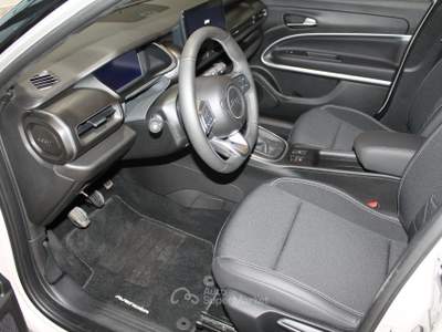 Jeep Avenger 1.2 Turbo Altitude Beige usata Cuneo