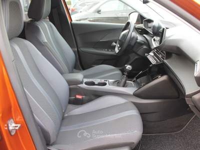 Peugeot 2008 PureTech Turbo 130 S&S Allure Arancione usata Cuneo