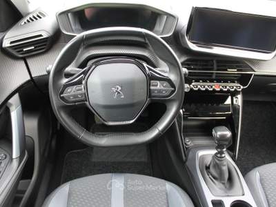 Peugeot 2008 PureTech Turbo 130 S&S Allure Arancione usata Cuneo