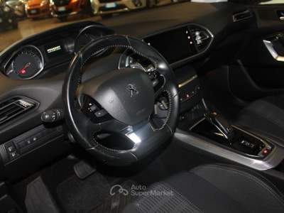 Peugeot 308 BlueHDi 130 EAT8 S&S GT Line Grigio usata Cuneo