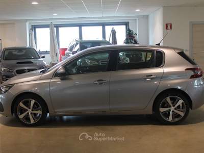 Peugeot 308 BlueHDi 130 EAT8 S&S GT Line Grigio usata Cuneo