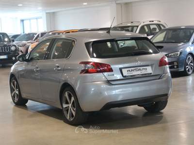 Peugeot 308 BlueHDi 130 EAT8 S&S GT Line Grigio usata Cuneo