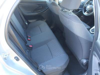 Toyota Yaris Hybrid Trend MY22 Argento usata Cuneo
