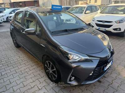Toyota Yaris 1.5 Hybrid 5 porte Toyota Team Grigio usata Sesto San Giovanni