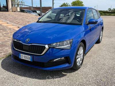 Skoda Scala 1.0 G-Tec Ambition Blu/Azzurro usata Rimini