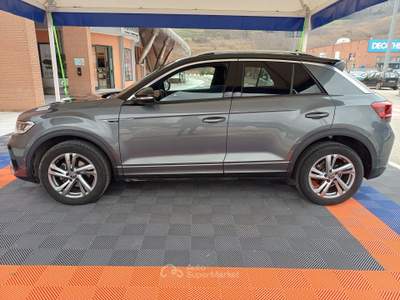 Volkswagen T-Roc Praticamente nuova. Grigio usata Benevento
