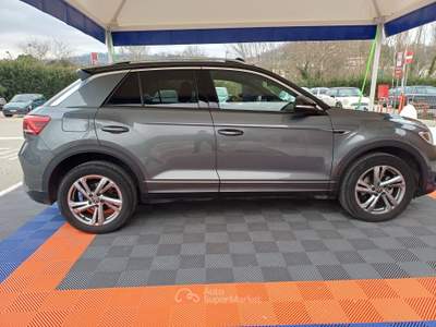 Volkswagen T-Roc Praticamente nuova. Grigio usata Benevento