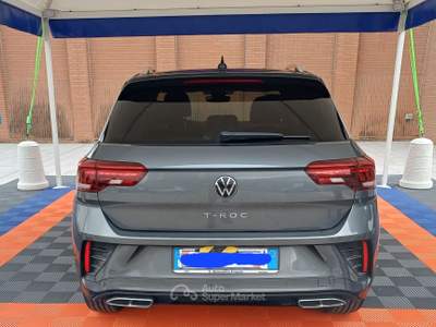 Volkswagen T-Roc Praticamente nuova. Grigio usata Benevento