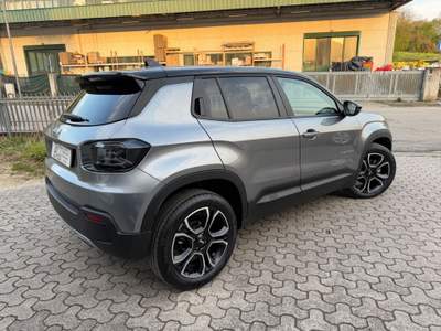 Jeep Avenger 100 CV MHEV Summit Grigio usata Mercato Saraceno