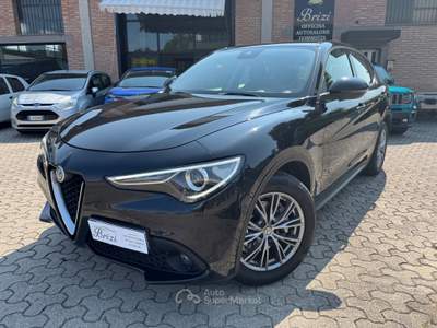 Alfa Romeo Stelvio AT8 RWD Business Nero usata Mercato Saraceno