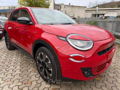 Fiat 600 Hybrid 100 CV DCT MHEV La Prima Rosso usata Mercato Saraceno