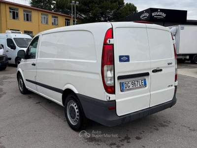 Mercedes-Benz Vito 2.2cdi PL FURGONE Bianco usata Salerno