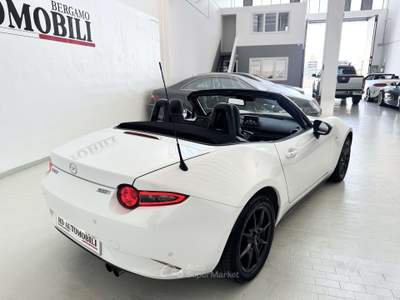 Mazda MX-5 MX-5 1.5 Exceed Bianco usata Ciserano