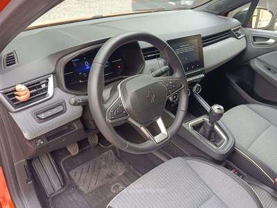 Renault Clio Techno 1.0 ECO-G 100 Arancione usata Novara