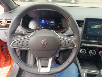 Renault Clio Techno 1.0 ECO-G 100 Arancione usata Novara