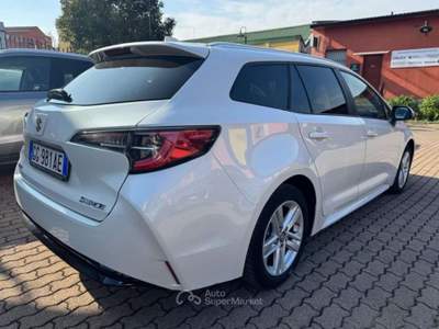 Suzuki Swace 1.8 Full Hybrid E-CVT 2WD Cool Bianco usata Milano