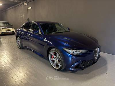 Alfa Romeo Giulia V6 Bi-Turbo AT8 Quadrifoglio Blu/Azzurro usata Bruino Alfa Romeo Giulia V6 Bi-Turbo AT8 Quadrifoglio Blu/Azzurro usata Bruino
