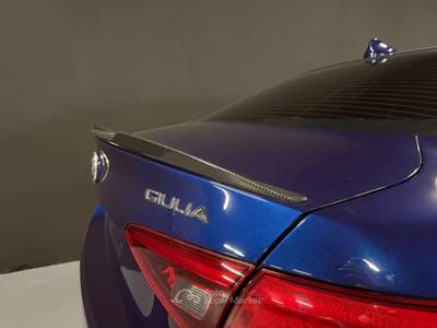 Alfa Romeo Giulia V6 Bi-Turbo AT8 Quadrifoglio Blu/Azzurro usata Bruino