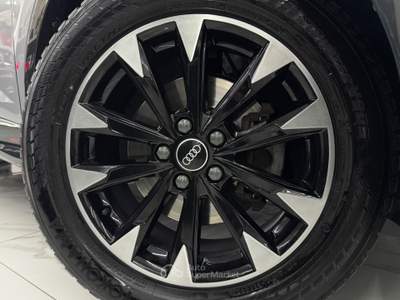 Audi Q3 150Cv S-Tronic S-Line Iper Full Iva e. Argento usata Qualiano