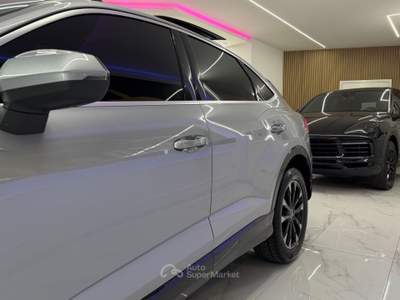 Audi Q3 150Cv S-Tronic S-Line Iper Full Iva e. Argento usata Qualiano