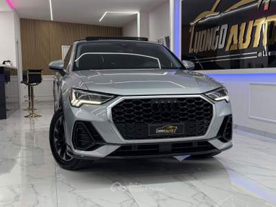 Audi Q3 150Cv S-Tronic S-Line Iper Full Iva e. Argento usata Qualiano