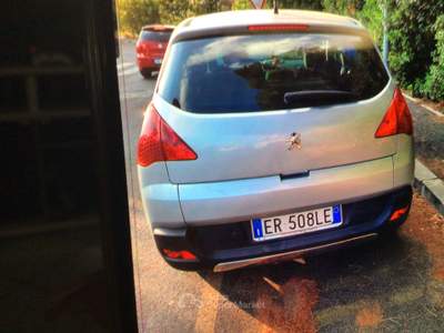 Peugeot 3008 Peugeot 3008  tenuta bene  non fumatori Argento usata Roma