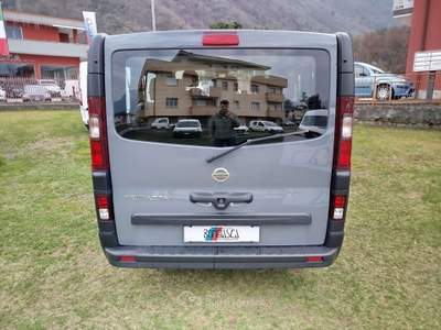 Nissan Primastar 2.0 TD EVOLUTION 110CV 9 POSTI Grigio usata Dubino
