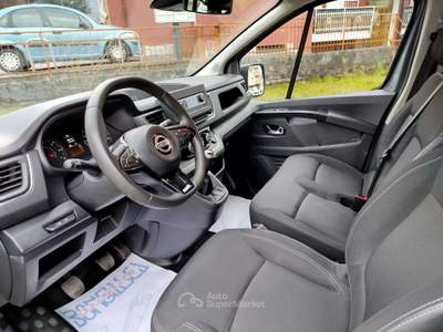 Nissan Primastar 2.0 TD EVOLUTION 110CV 9 POSTI Grigio usata Dubino