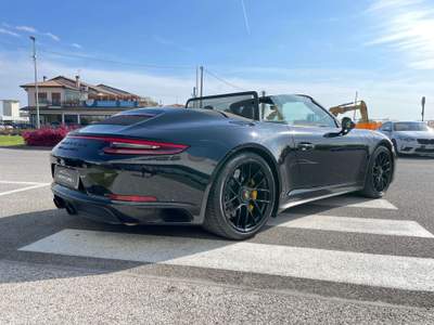 Porsche 911 911 Cabrio 3.0 Carrera 4 GTS Nero usata Campo San Martino