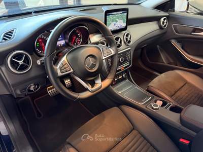 Mercedes-Benz CLA S.W. 4Matic Automatic Premium AMG TETTO Blu/Azzurro usata Cellole