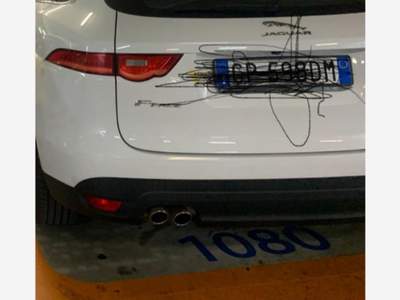 Jaguar F-Pace Non fumatore usata Cascina