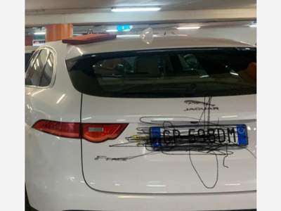 Jaguar F-Pace Non fumatore usata Cascina