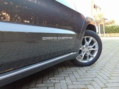Jeep Cherokee Grand Cherokee 3.0 V6 CRD 250 CV Multijet II Summit Grigio usata Sant'Ilario d'Enza