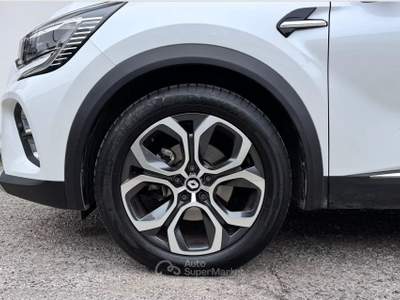 Renault Captur Captur 1.6 E-Tech full hybrid Equilibre 145cv autocarro n1 Nero usata Dolo