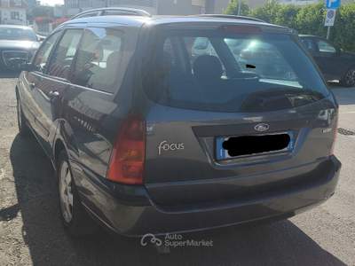 Ford Focus unico proprietario, non fumatore, ottimo stato Grigio usata giulianova