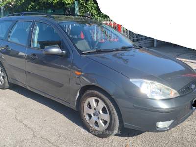 Ford Focus unico proprietario, non fumatore, ottimo stato Grigio usata giulianova